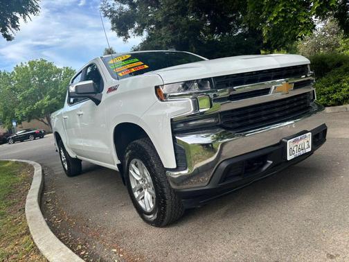 Summit White 2022 Chevrolet Silverado 1500 Limited 1LT
