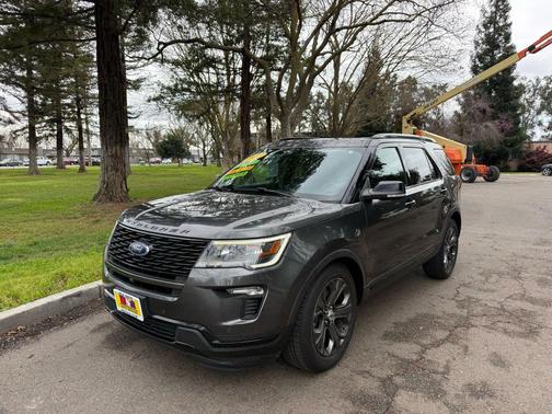 2018 Ford Explorer Sport