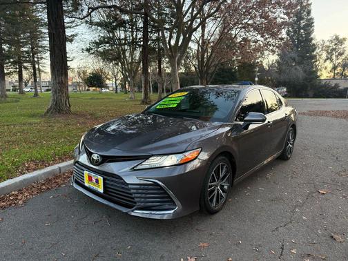 2022 Toyota Camry XLE