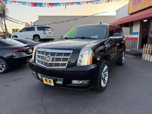 2013 Cadillac Escalade EXT Platinum Edition