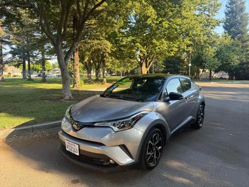 2019 Toyota C-HR XLE