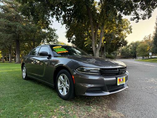 2020 Dodge Charger SXT