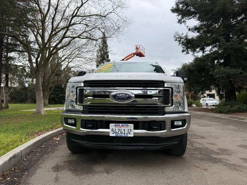 2017 Ford F-250 XLT
