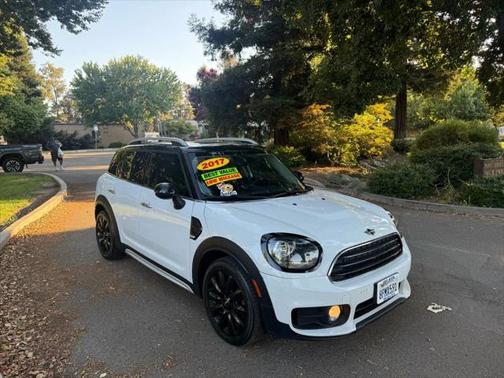 2017 MINI Countryman Cooper