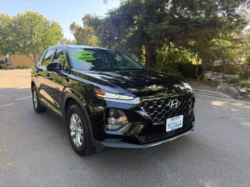 2019 Hyundai SANTA FE SE 2.4