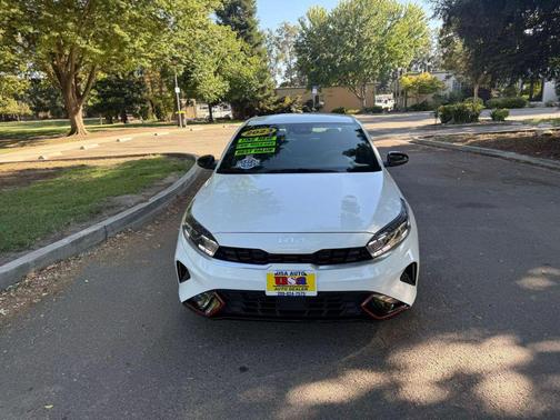 2023 Kia Forte GT-Line