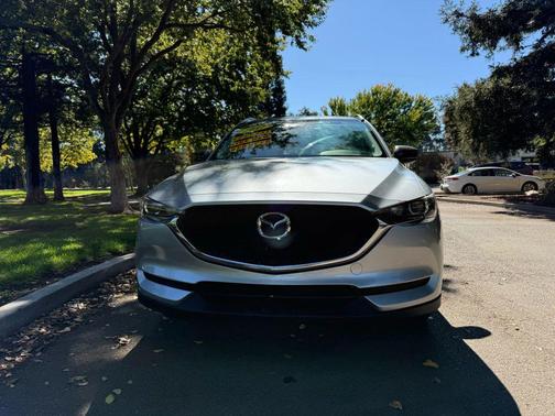 2017 Mazda CX-5 Sport