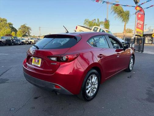 2016 Mazda Mazda3 i Touring