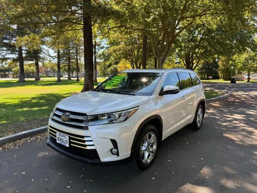 2018 Toyota Highlander Limited