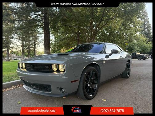 2018 Dodge Challenger SXT