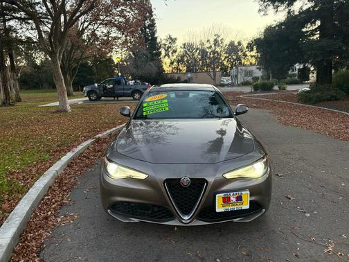 2019 Alfa Romeo Giulia Ti Lusso