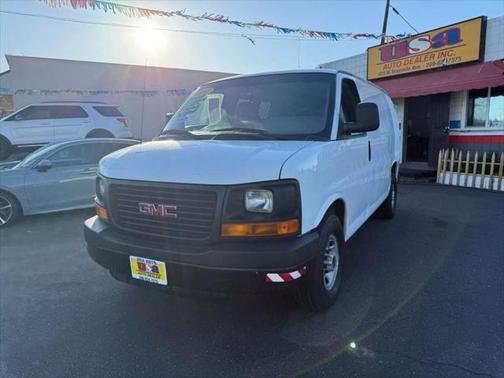 2007 GMC Savana 2500 Base