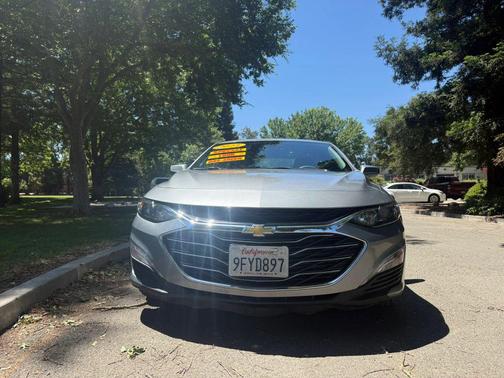 Gray 2023 Chevrolet Malibu FWD 1LT