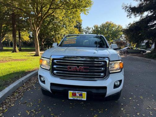 2017 GMC Canyon SLE