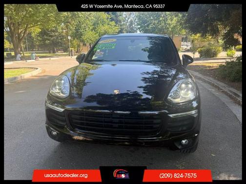 2016 Porsche Cayenne Base