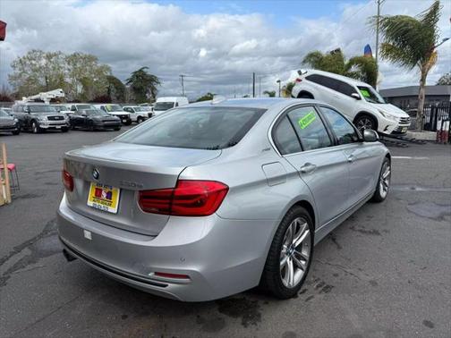 2017 BMW 330e iPerformance