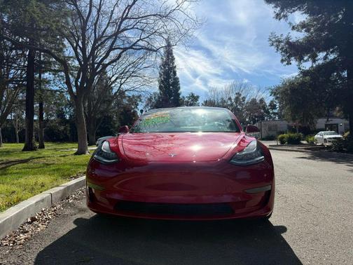 2020 Tesla Model 3 Standard Range Plus