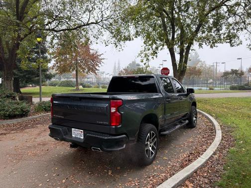 2020 Chevrolet Silverado 1500 Custom Trail Boss