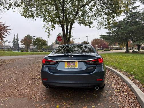 2015 Mazda Mazda6 i Touring