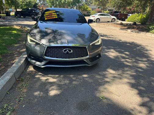 Graphite Shadow 2018 INFINITI Q60 3.0t Sport