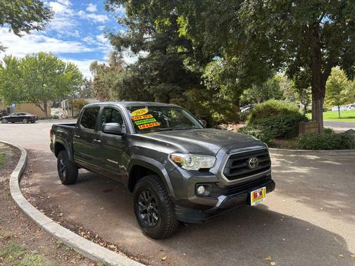 2020 Toyota Tacoma SR5