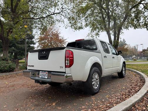 2019 Nissan Frontier SV