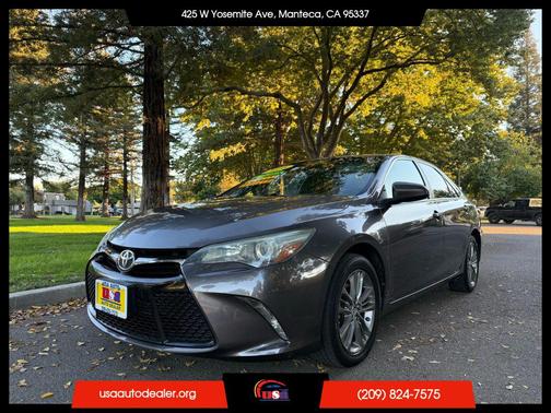 2016 Toyota Camry SE