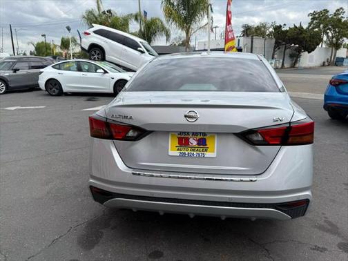 2021 Nissan Altima 2.5 SV