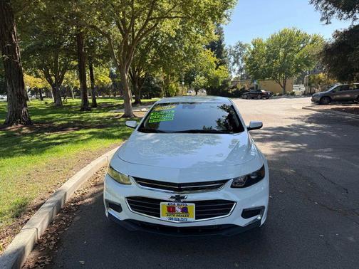 2018 Chevrolet Malibu Hybrid Base