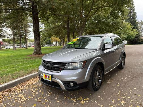 2017 Dodge Journey Crossroad