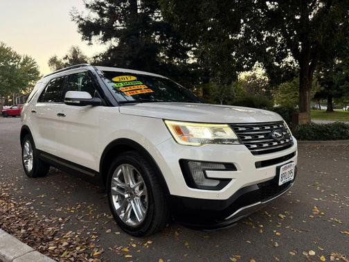 2017 Ford Explorer sport