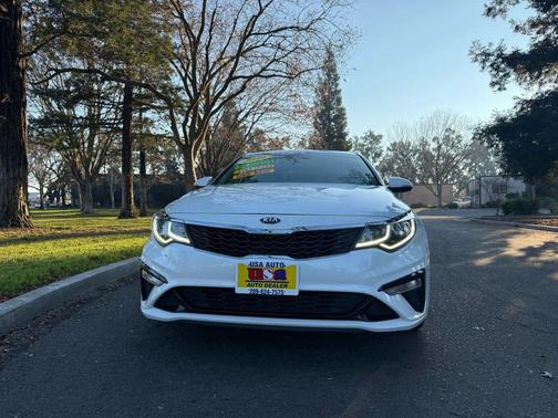 2019 Kia Optima LX