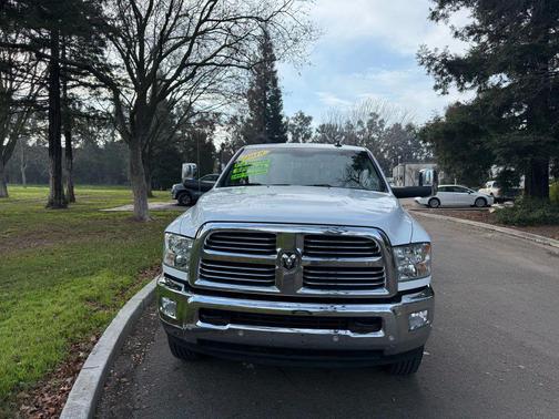 2018 RAM 2500 Big Horn Crew Cab 4x4 6'4' Box