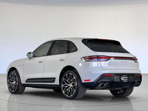2023 Porsche Macan S