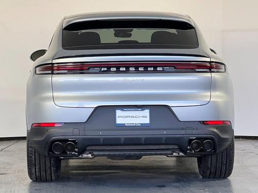 2026 Porsche Cayenne AWD