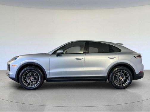 2026 Porsche Cayenne AWD
