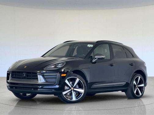 2026 Porsche Macan T