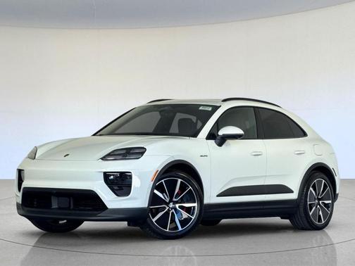 White 2026 Porsche Macan 4S