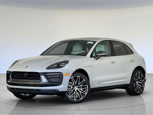 2025 Porsche Macan T