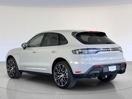 2025 Porsche Macan T