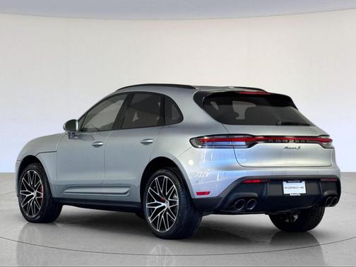 2026 Porsche Macan S