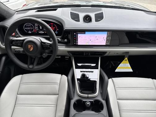 2026 Porsche Cayenne GTS