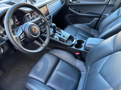 2023 Porsche Macan GTS