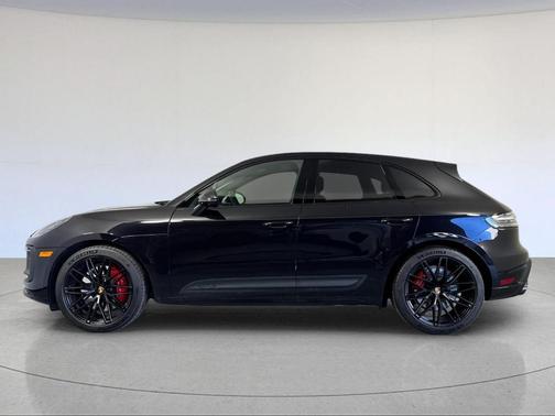 2023 Porsche Macan GTS
