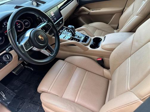 2020 Porsche Cayenne S