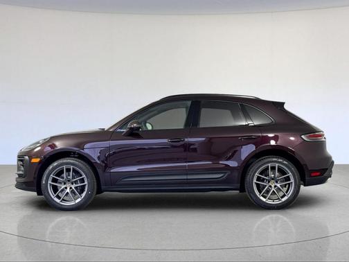 Copper 2026 Porsche Macan Base