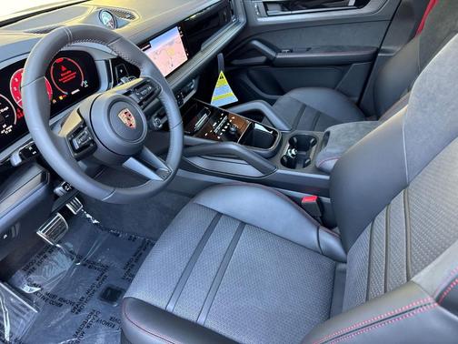 Blue Metallic 2026 Porsche Cayenne GTS