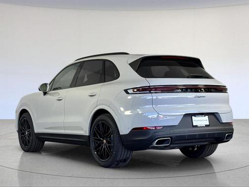 Chalk 2026 Porsche Cayenne Base