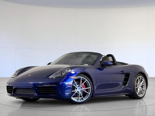 2024 Porsche 718 Boxster S