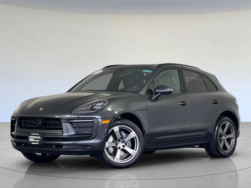 2025 Porsche Macan T